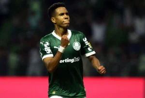 Empresário de Estêvão explica escolha pelo Chelsea: "O único que o via como camisa 10"
