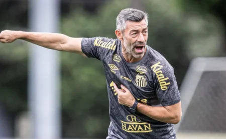 Caixinha Reforça o Santos: Novo Lateral-Esquerdo Confirmado Após Avaliação de Barreal