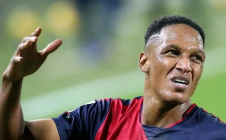 Internacional nega interesse em Yerry Mina, apesar da oferta