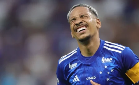 Matheus Pereira Busca Retomar Espaço no Cruzeiro Sob Comando de Leonardo Jardim