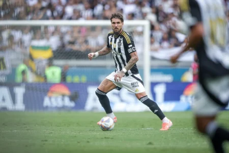 Ciga e a disputa entre Atlético-MG e Botafogo por Lyanco: uma análise dos bastidores