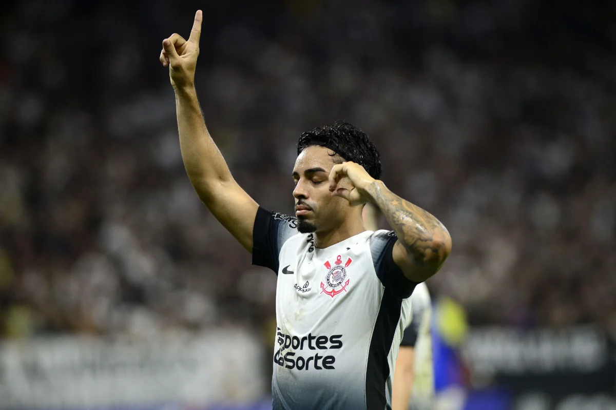 Matheus Bidu: Corinthians avança em negociação para renovação contratual