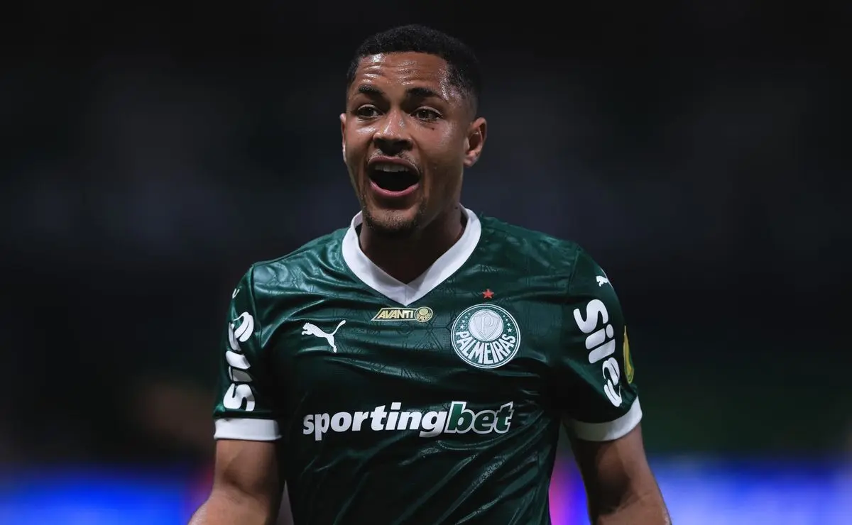 Palmeiras: Desafio da Maratona de Jogos e Competições com Viagens Continentais