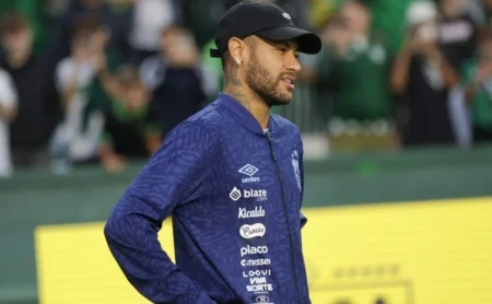 Carille envia mensagem a Neymar e analisa Vasco versus Santos no Brasileirão