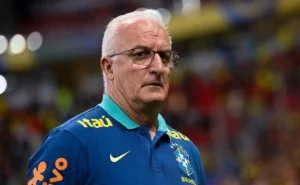 Críticas a Dorival Júnior persistem após vitória do Brasil contra a Colômbia: “demissão urgente”