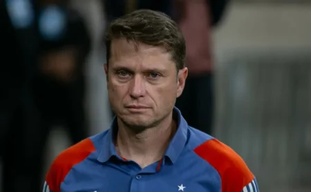 Cruzeiro protagonista em 2025: Fernando Seabra projeta time forte.