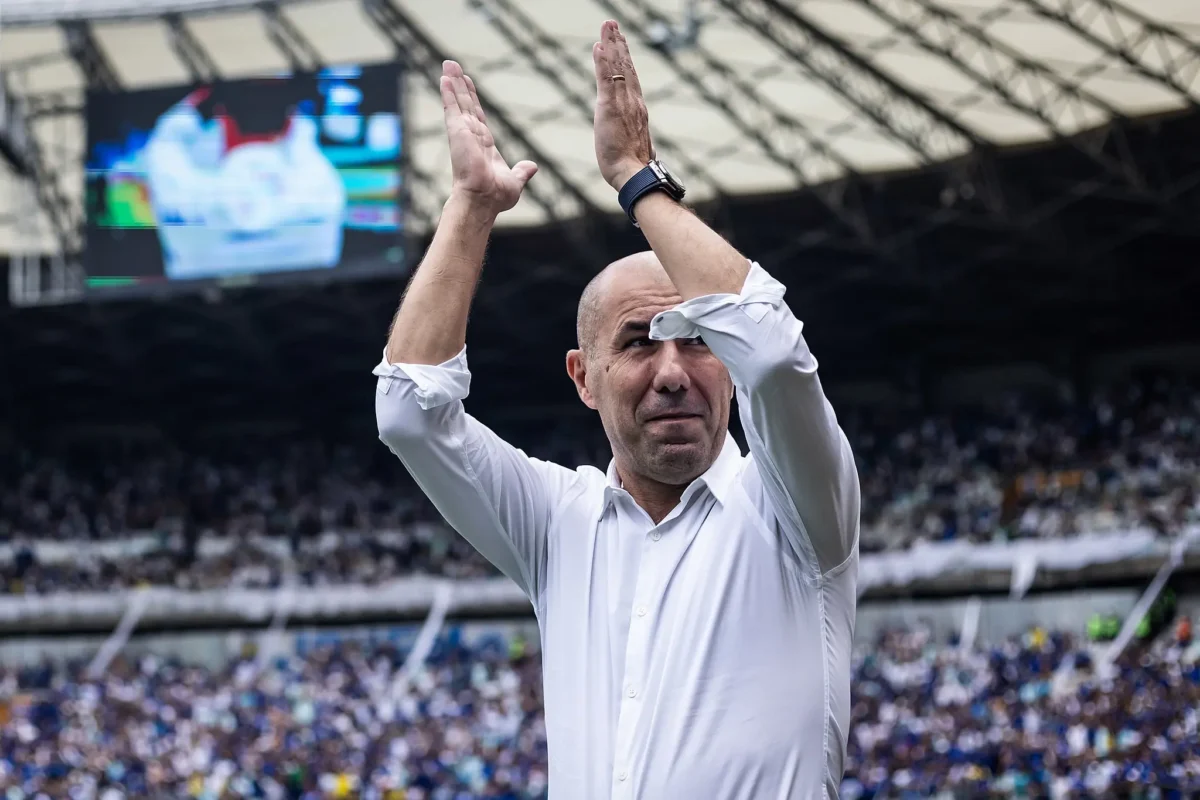 Jardim Busca Reverter Histórico de Estrangeiros no Cruzeiro em Brasileirões