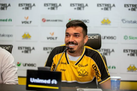 Gui Lobo: Apresentação no Criciúma Emociona e Realiza um Sonho