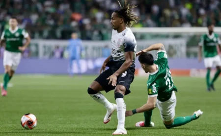 Carrillo critica a imprensa após conquista do Corinthians: “Me consideravam um jogador em fim de carreira”
