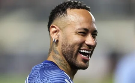 Arrascaeta Abre Portas para Neymar no Flamengo: "Quem Sabe?"