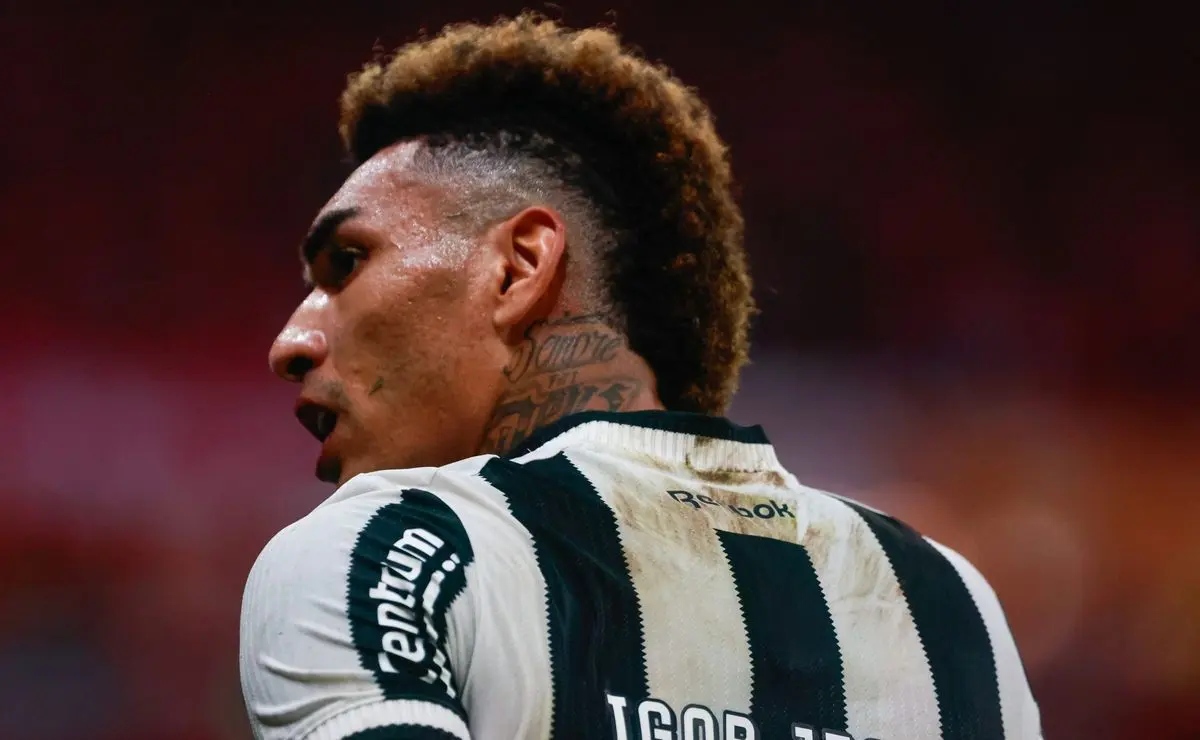 Desfalques na Seleção: Igor Jesus, Alex Telles e Luiz Henrique fora da lista de Dorival Júnior