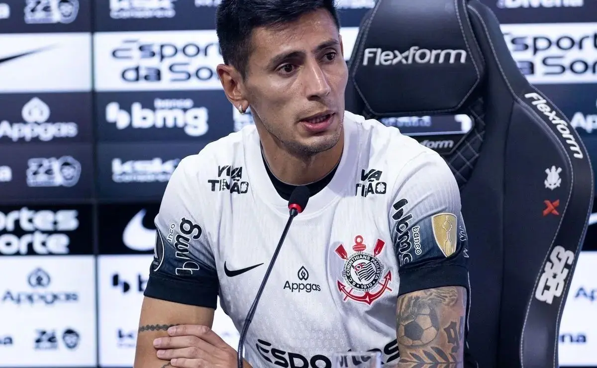 Angileri Exalta Fiel e Demonstra Anseio por Sucesso no Corinthians