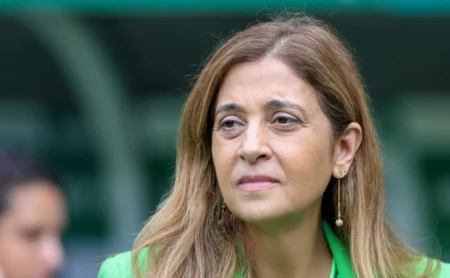 Leila Ameaça São Paulo com "Voadoras" Após Gols: "Ação Fora das 4 Linhas"