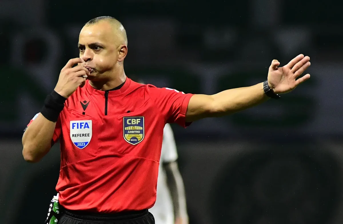 Mundial de Clubes: FIFA anuncia equipe de arbitragem com dois brasileiros