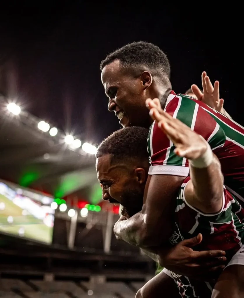 Arias comanda o Fluminense e amplia vantagem sobre Arrascaeta na artilharia de assistências no Brasil desde 2022