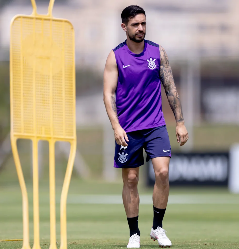 Corinthians: Igor Coronado enfrenta frustrações e desperta interesse de outros clubes