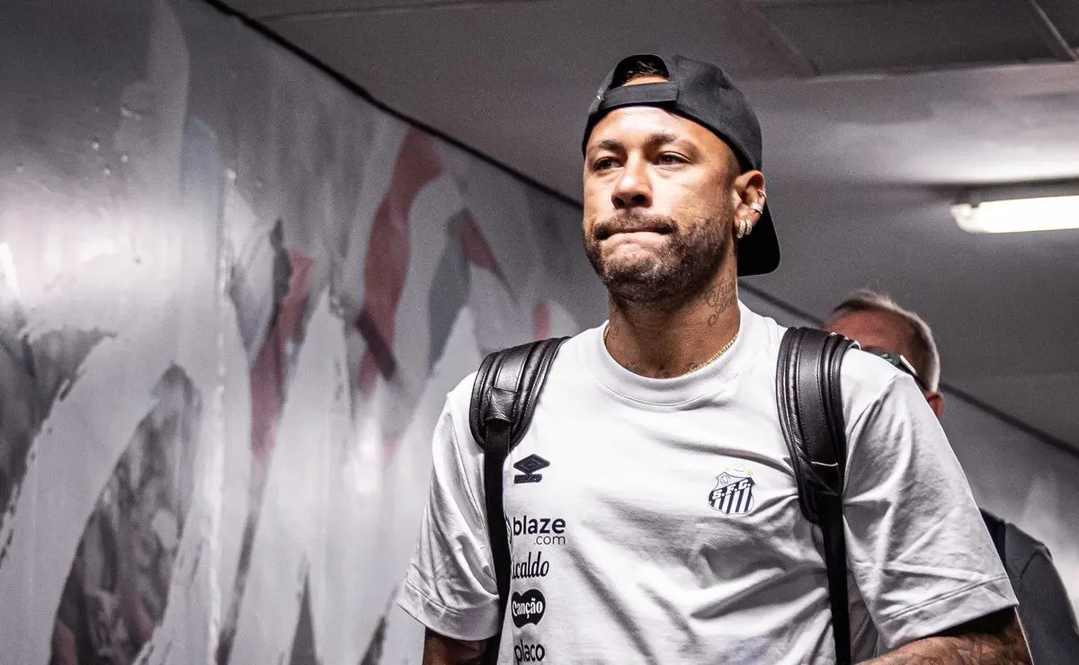 Neymar se mantém neutro na escolha do novo técnico do Santos