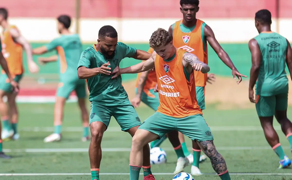 Fluminense: Desfalques Confirmados e Mudanças na Escalação Contra o Corinthians