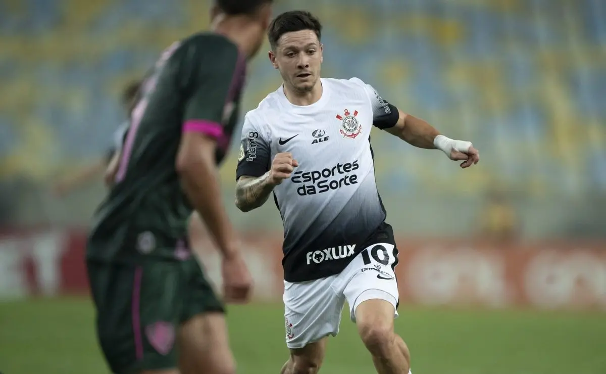 Corinthians busca repetir diante do Fluminense feito triplo de 2025