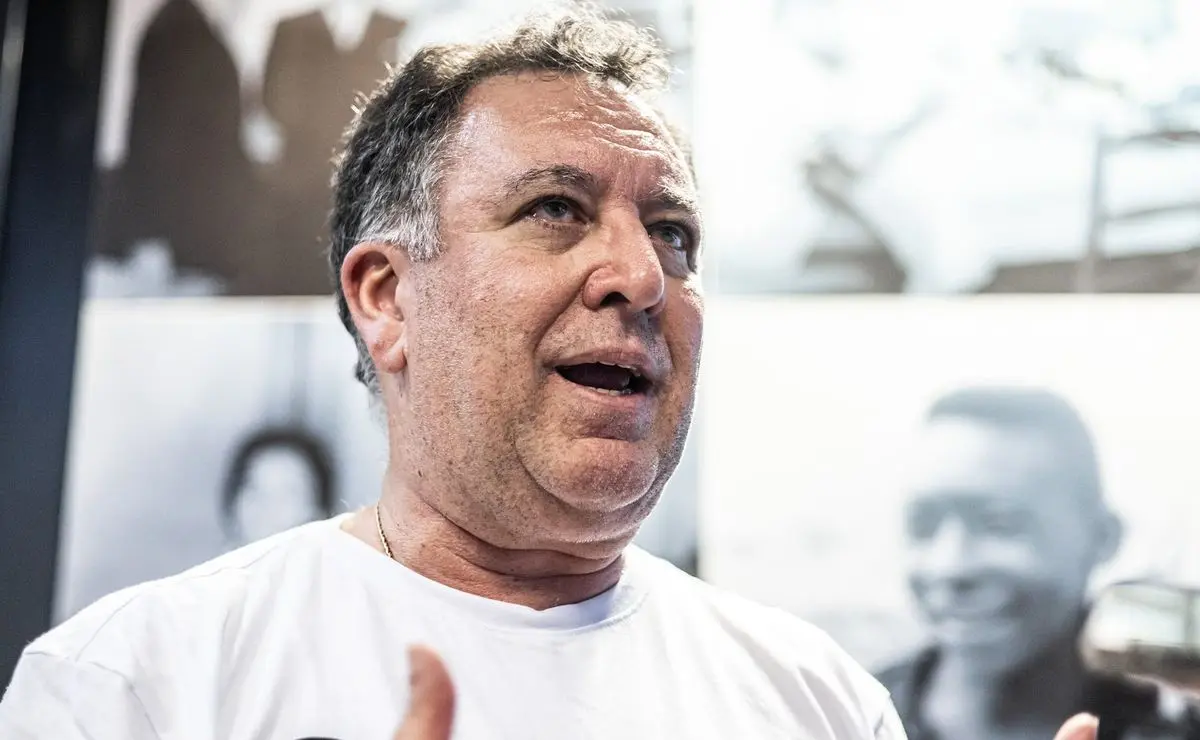Novibet Rompe Acordo com Marcelo Teixeira: Futuro de Neymar no Santos em Risco?