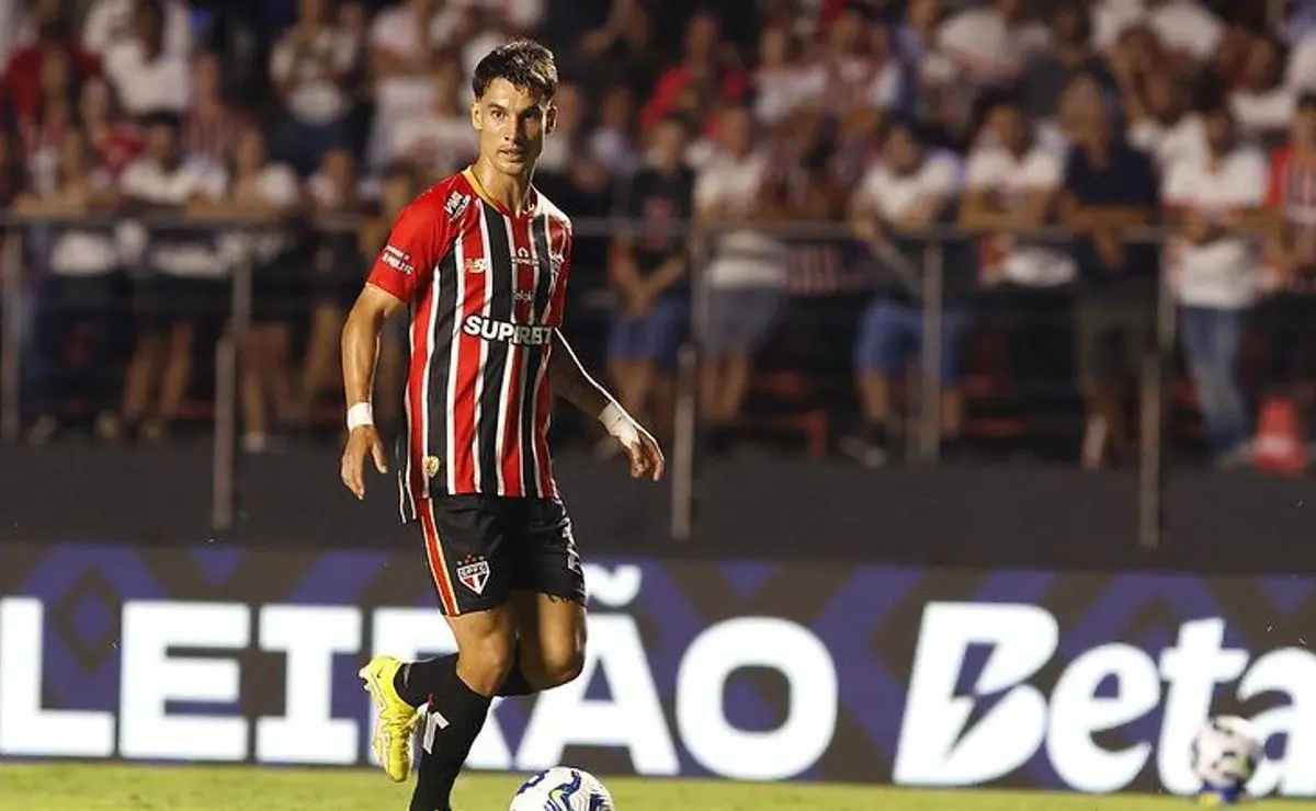 São Paulo: Mais de 42 mil ingressos vendidos para o clássico contra o Santos no Brasileirão Betano