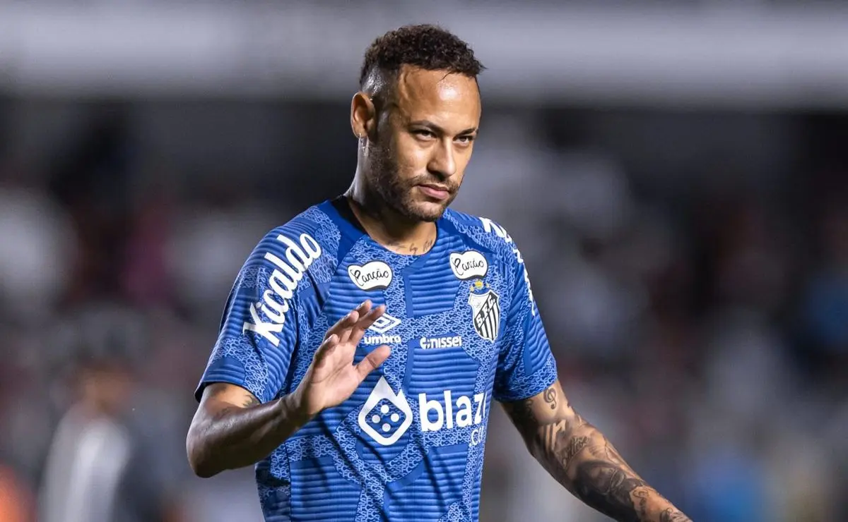 Santos Considera Renovação Após Lesão de Neymar Visando Libertadores de 2026