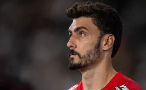 Rafael Destaca-se no São Paulo ao Liderar Ranking de Gols Evitados no Brasileirão Betano