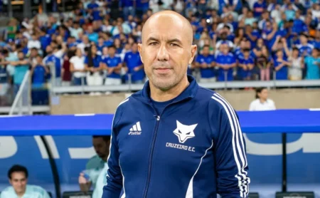 Cruzeiro: Jardim escala Kaio Jorge e reserva Gabigol diante do RB Bragantino