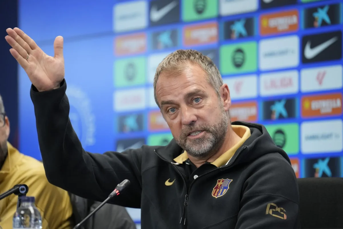 Flick critica calendário do Barcelona na LaLiga: "Isso é uma piada"