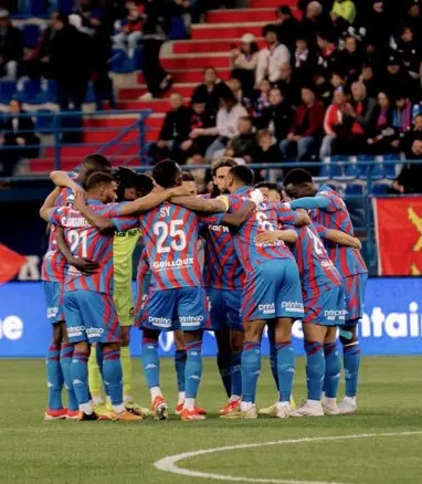 Mbappé Vê Equipe Cair para Terceira Divisão na França