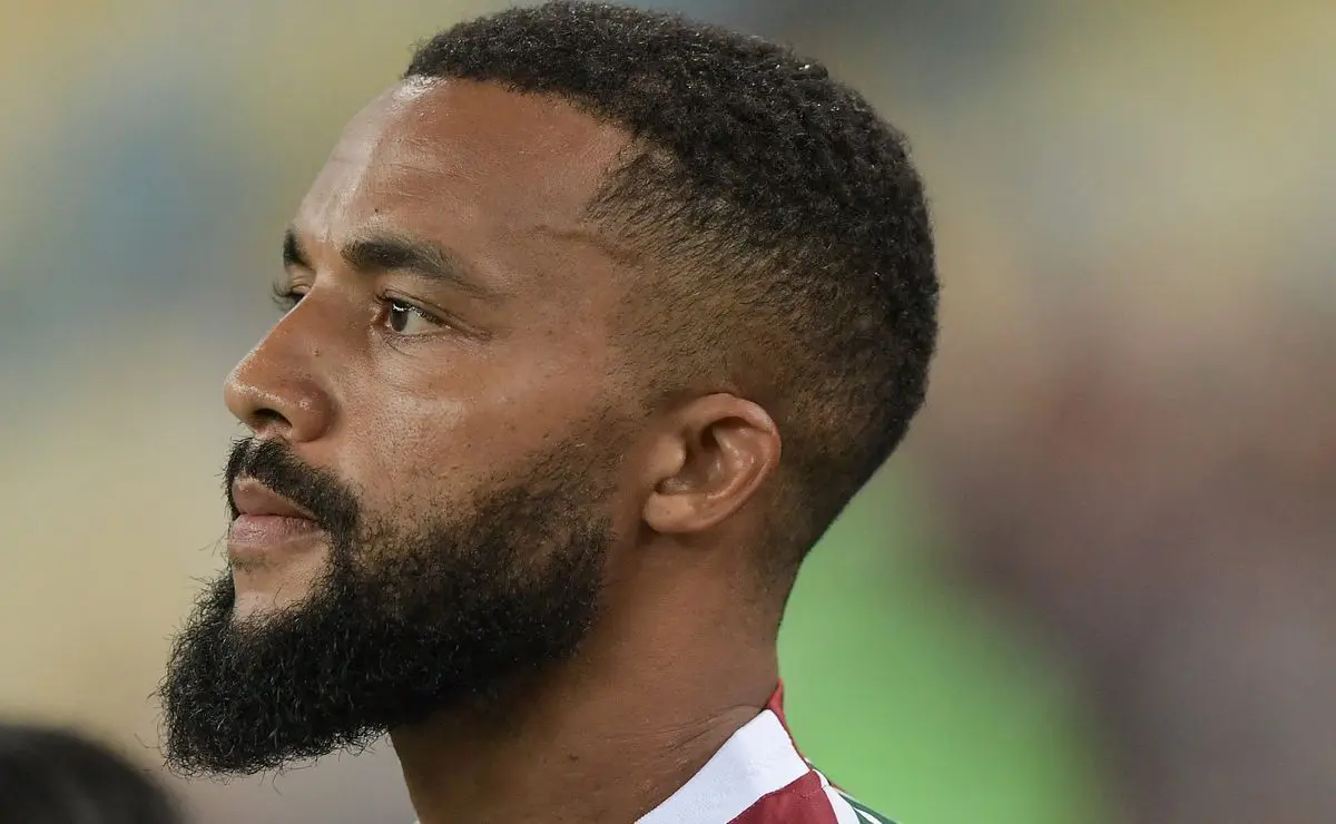 John Kennedy quebra rotina antes da final da Libertadores, revela Samuel Xavier