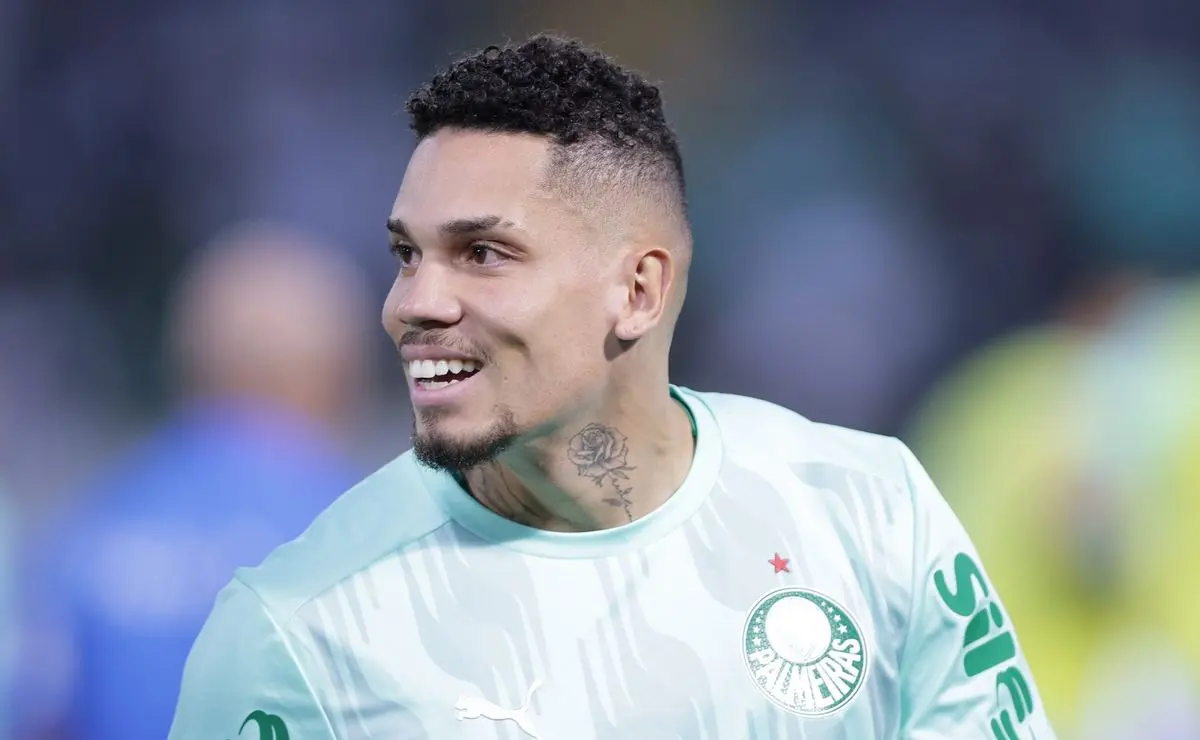 Desaparecimento de Paulinho em treino do Palmeiras causa burburinho na torcida: “Sentiu a pressão?”