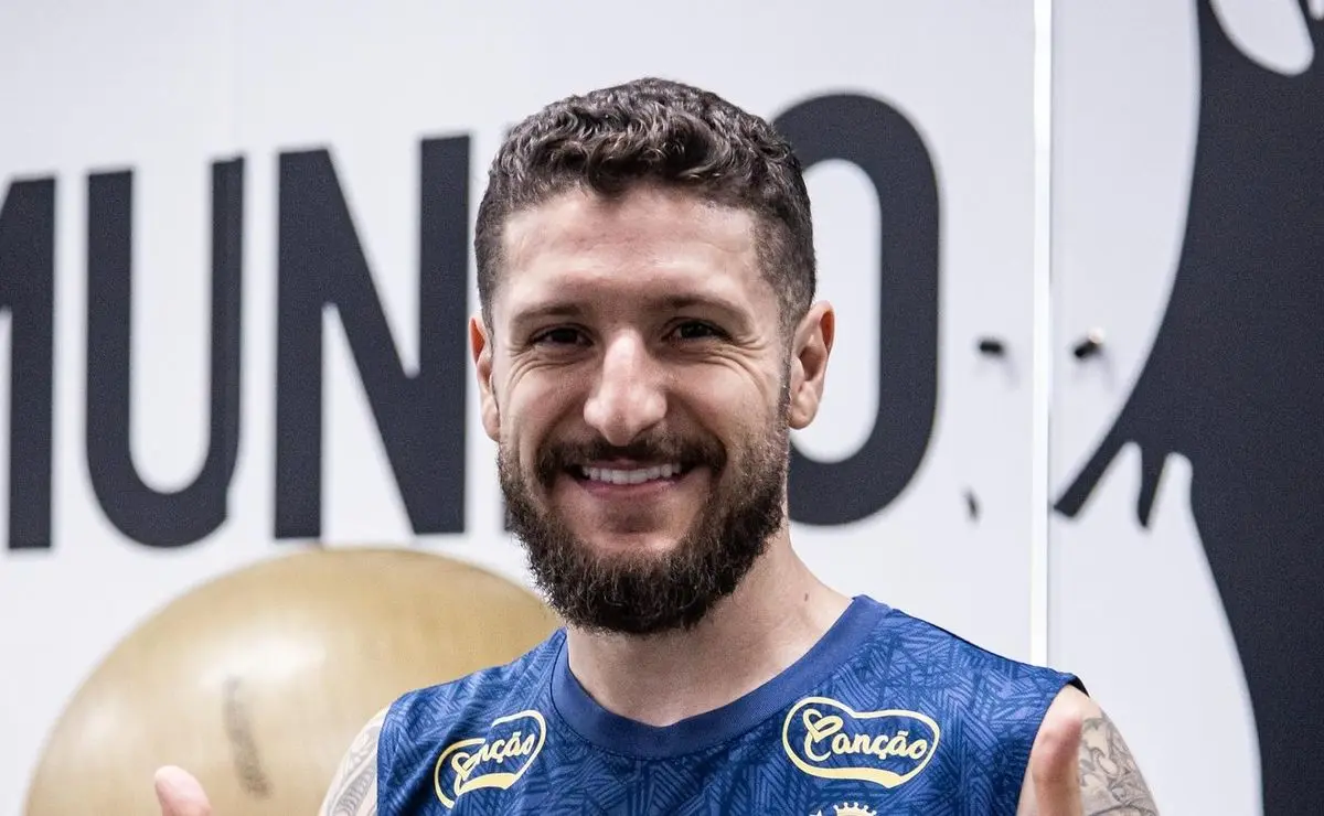 Zé Rafael Inicia Adaptação Física no Santos e Aproxima-se da Estreia