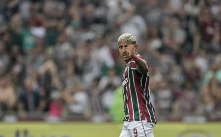 Kennedy: Empréstimo ao Pachuca e o Carinho pelo Fluminense.