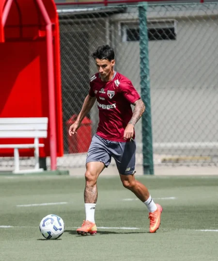 São Paulo: Preparativos finais para o clássico com desfalques confirmados
