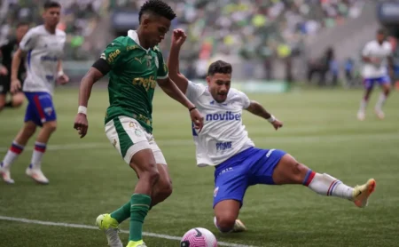 Fortaleza e Palmeiras: Onde assistir, horário, escalações, arbitragem e detalhes da partida