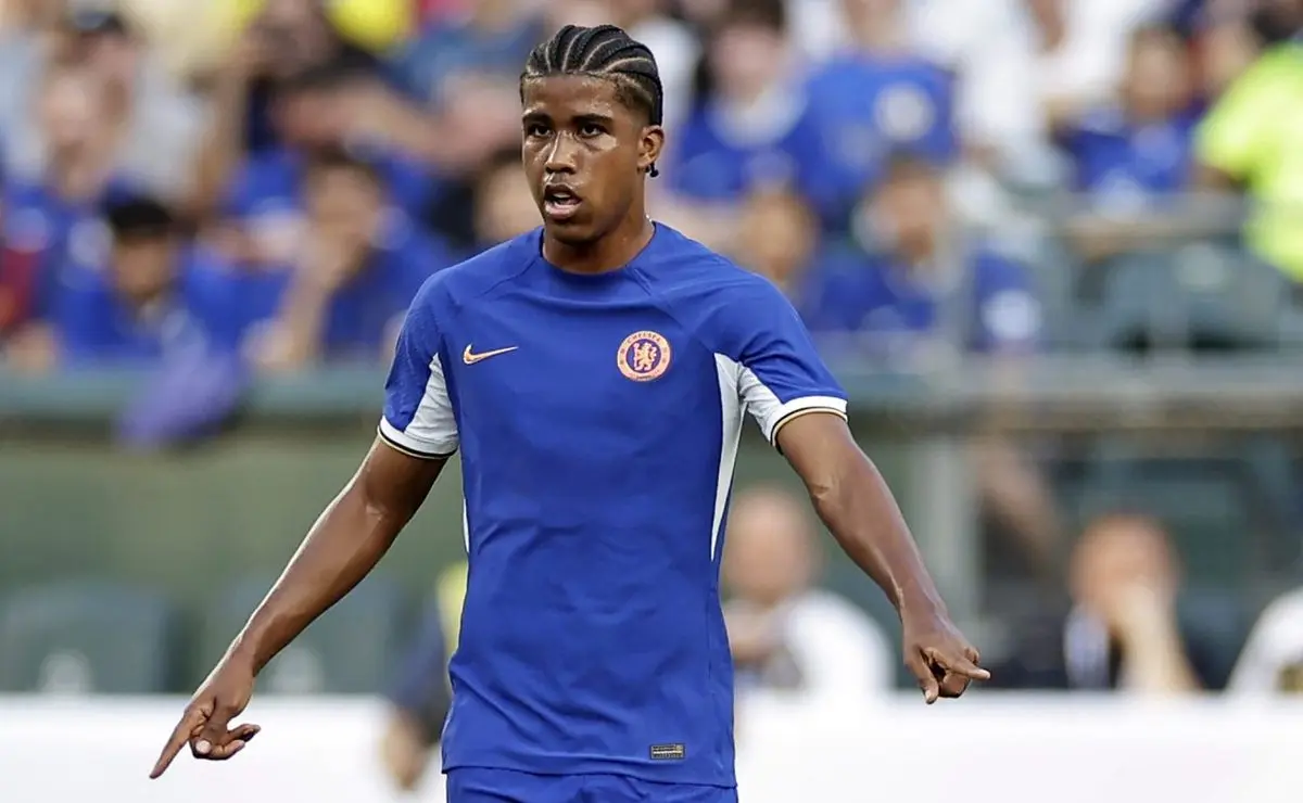 Chelsea: Técnico comenta futuro de Andrey Santos, revelado pelo Vasco