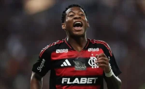 Filipe Luís exalta Gonzalo Plata após atuação pelo Flamengo no Brasileirão