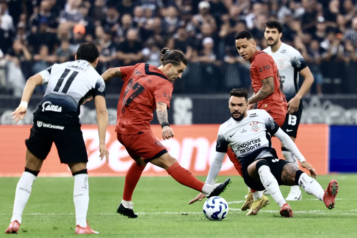 Vitória do Corinthians Expõe Desafios para o Novo Técnico