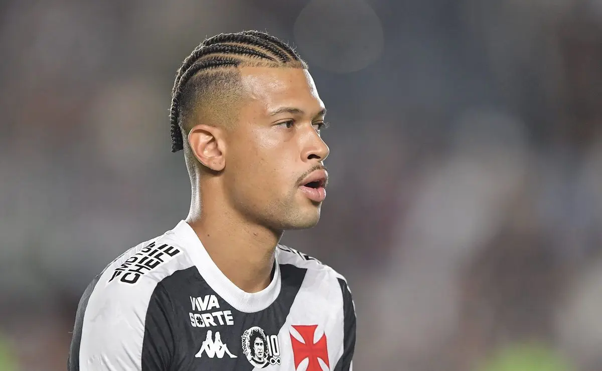 Fábio Carille Avalia Desempenho de João Victor no Vasco: "Altos e Baixos"