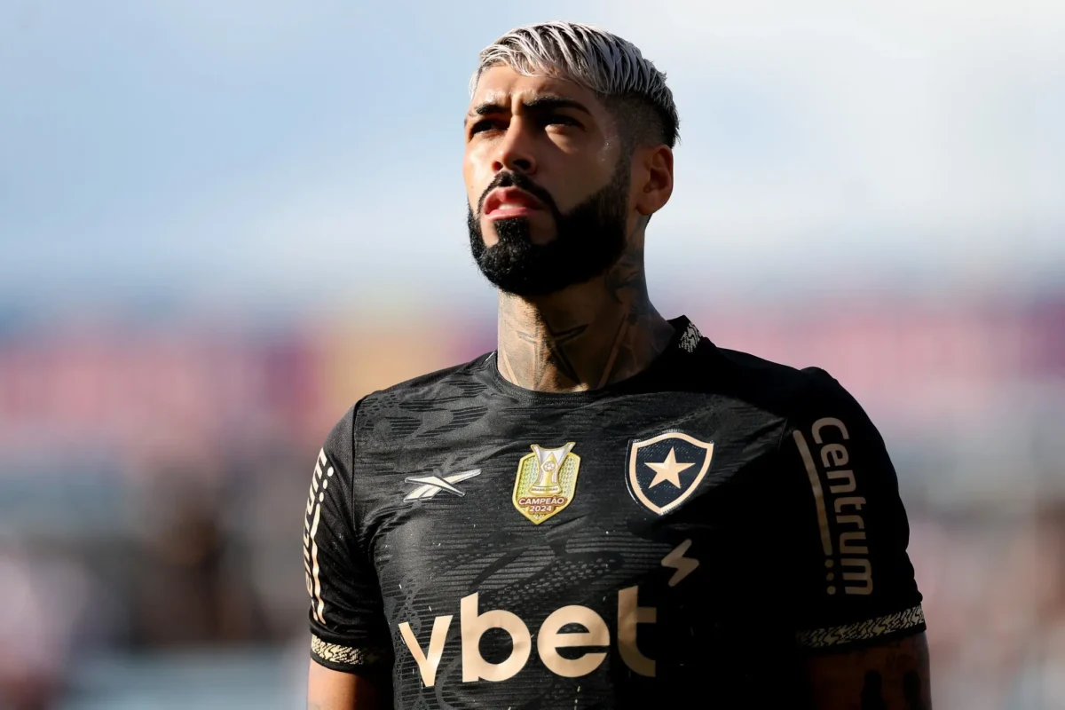 Barboza: Desfalque Confirmado no Botafogo Contra o Atlético-MG Devido a Problemas Musculares