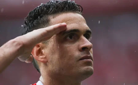 Borré revela complacência do Internacional em clássico: "Eles não ganham"