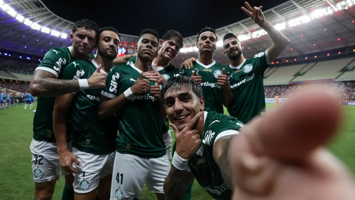 Palmeiras: Eficácia, Heróis e Fim de Tabus na Liderança Isolada do Brasileirão