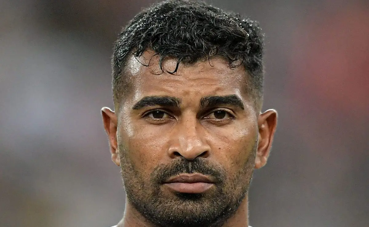 Renato Gaúcho Explica Escolha de Thiago Santos no Fluminense: "Forte na Bola Aérea"