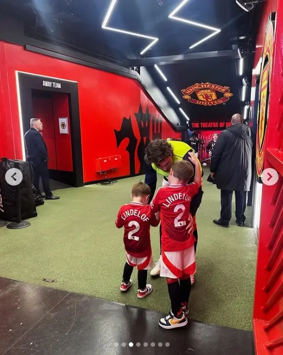 Zagueiro do United Desfalca Equipe Após Acidente Doméstico com o Filho