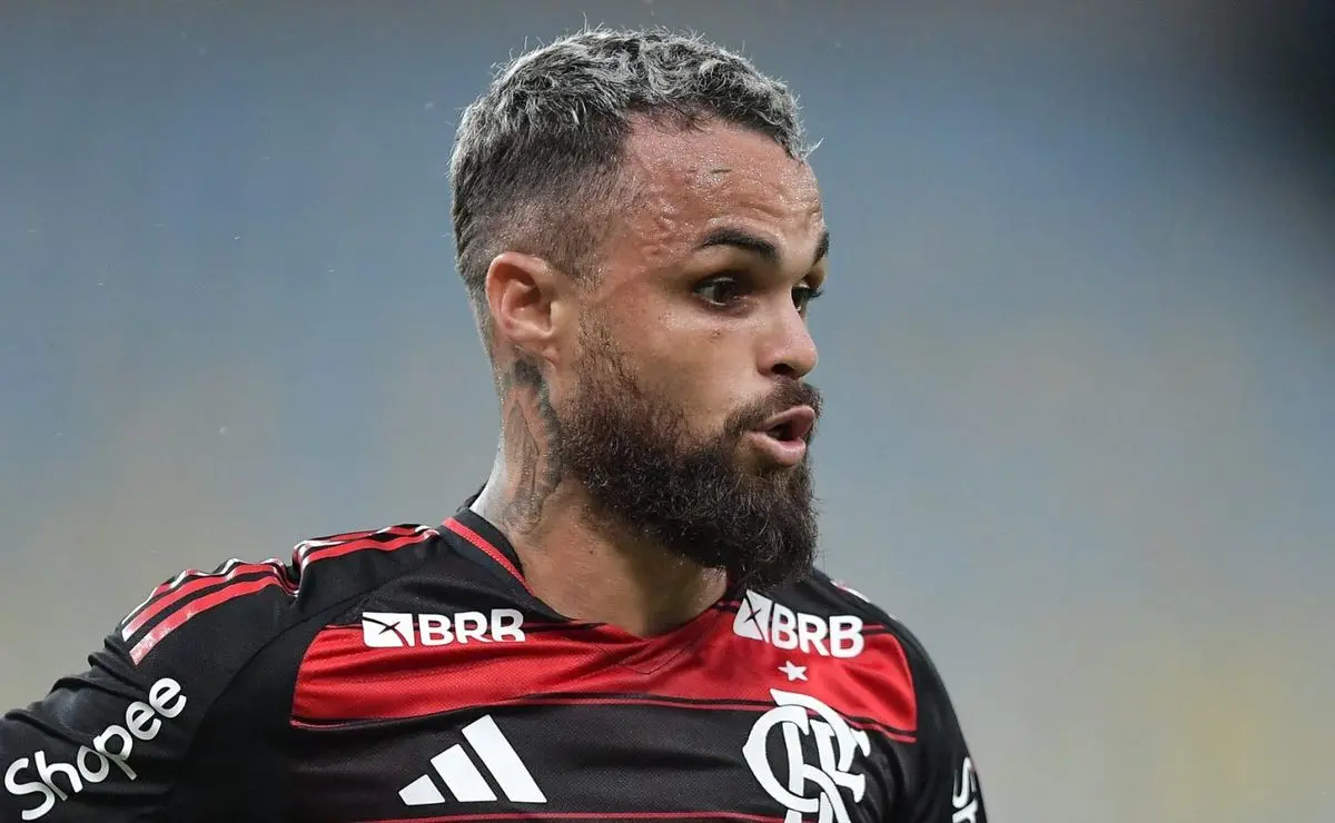 Michael Troca o Flamengo pelo Cruzeiro: Clube Mineiro Demonstra Interesse