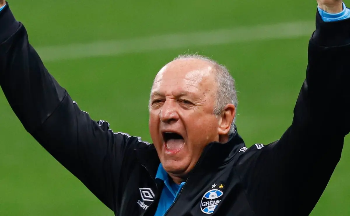 Grêmio mantém otimismo por Felipão e busca sua contratação, informa jornalista