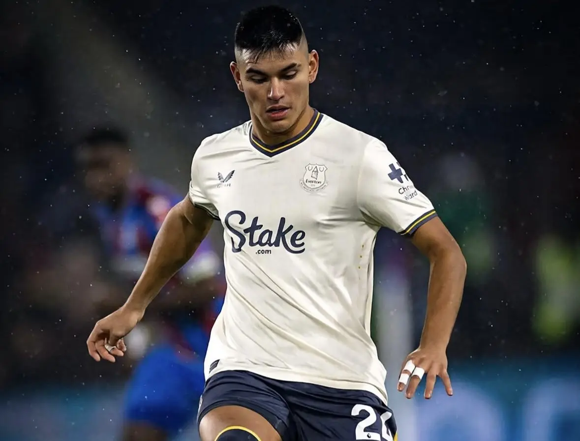 Futuro de Alcaraz: Retorno ao Flamengo após desafio na Inglaterra?