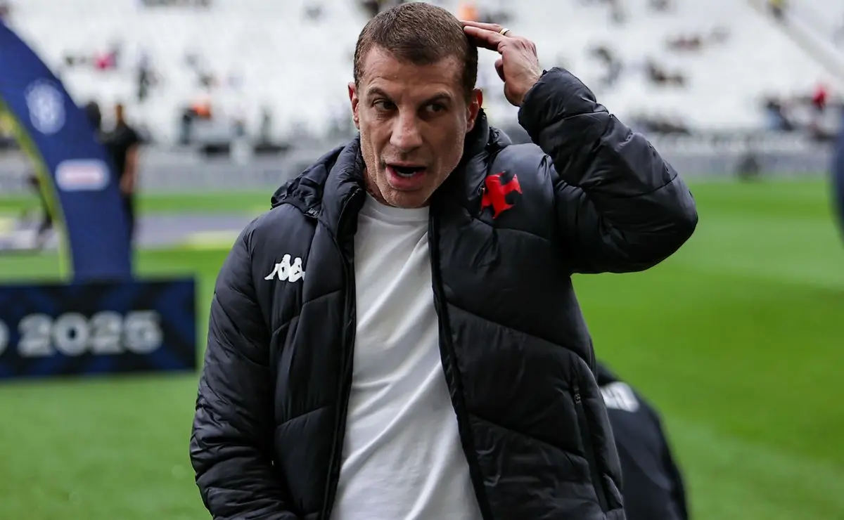 As 15 Contratações do Vasco na Era Pedrinho: Uma Análise