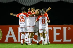 Estudiantes, rival do Botafogo: má fase, craque "em dívida" e tradição na Libertadores.